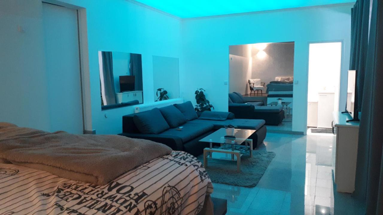 Appartement Nightsky à Slavonski Brod Extérieur photo